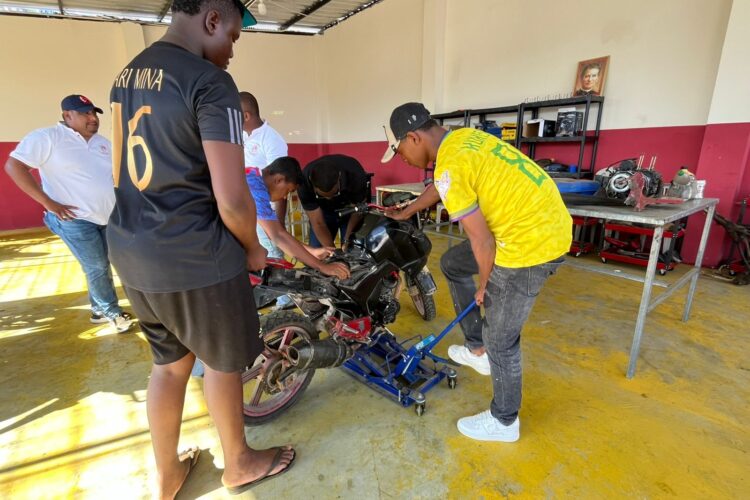 19088aa5-a941-4954-b84f-482f2903b351